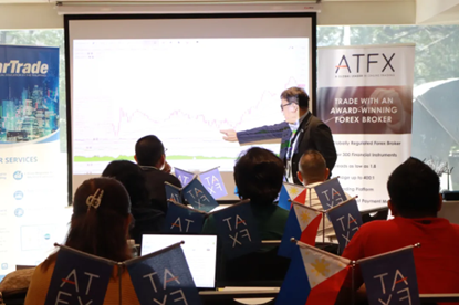 【富拓外汇官网】：ATFX菲律宾城市巡回投教活动圆满落幕，立体教学赋能投资者科学决策(图2)